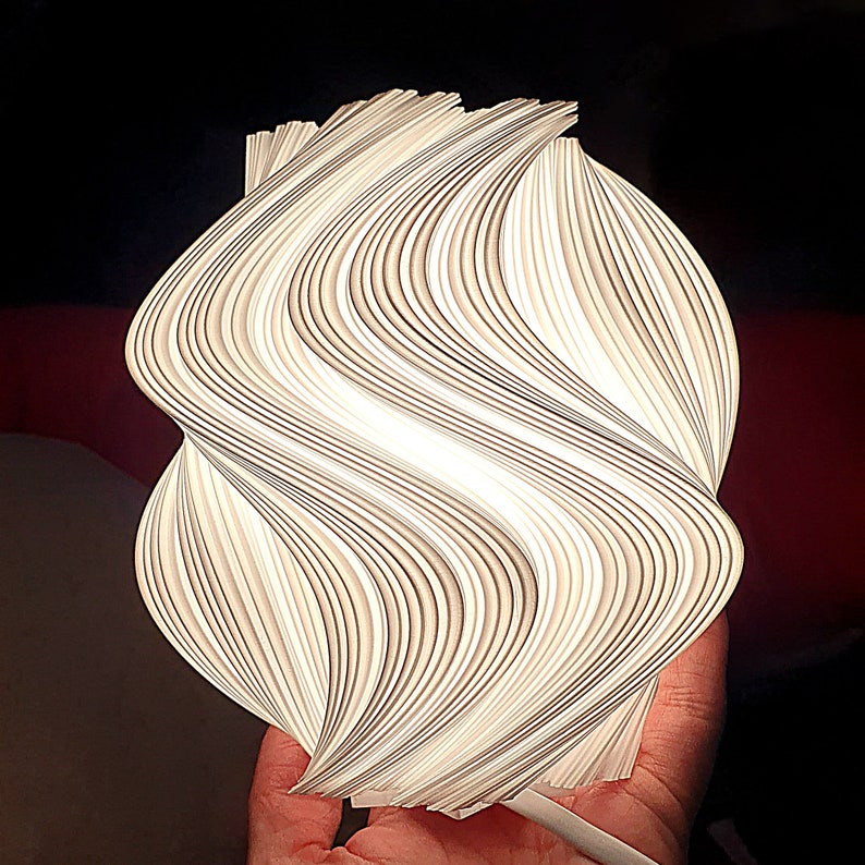 Fractal Wave Lamp - Organic 3D Printed Table Lamp